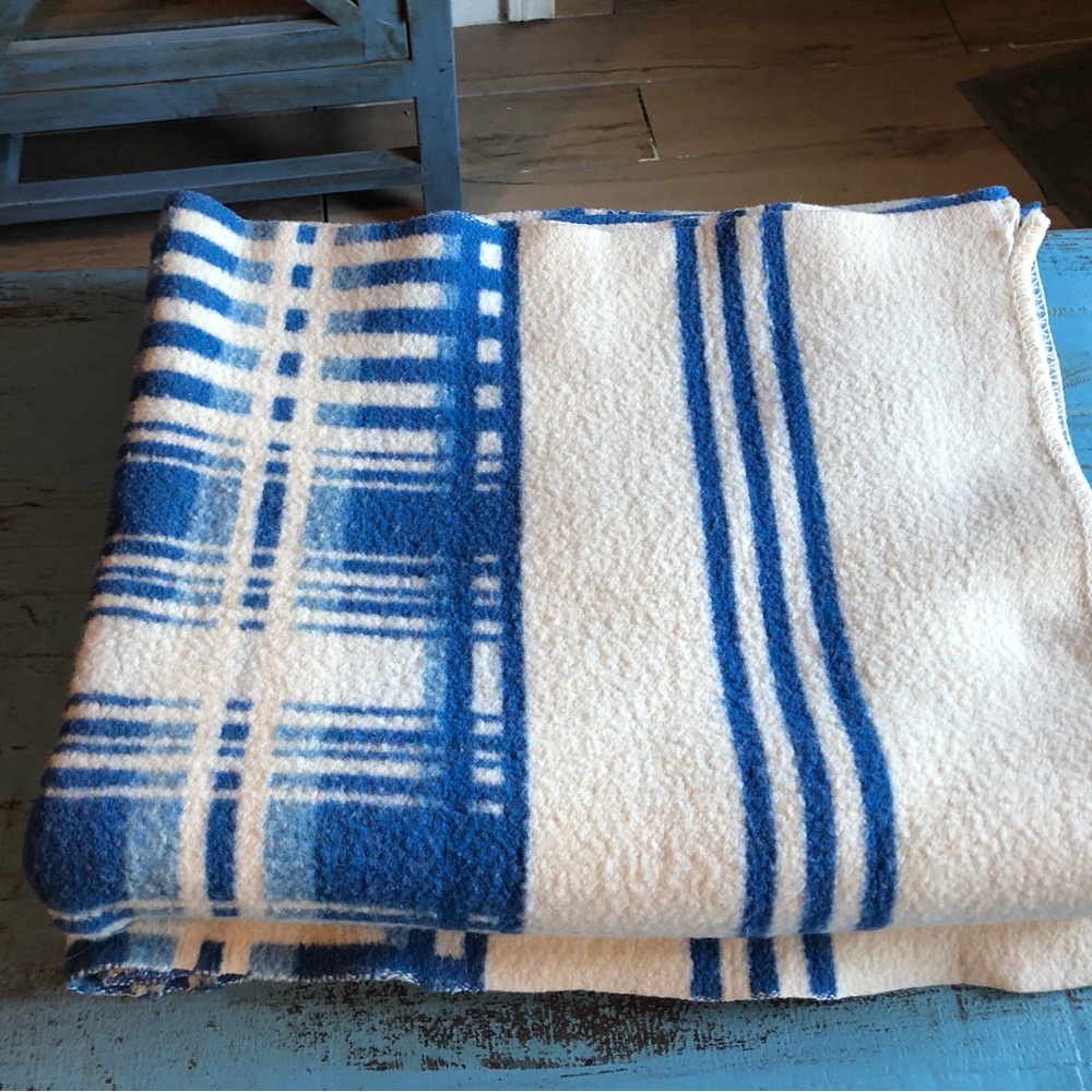 Industria Peruana Wool Alpaca Blanket Reversible Plaid Santa Catalina -Peru Wool